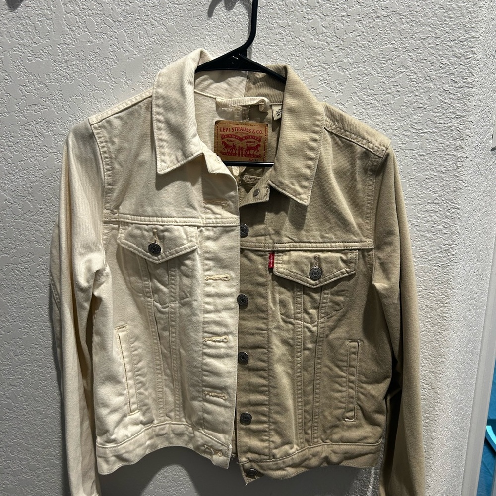 Levi's Cream Jean Jacket